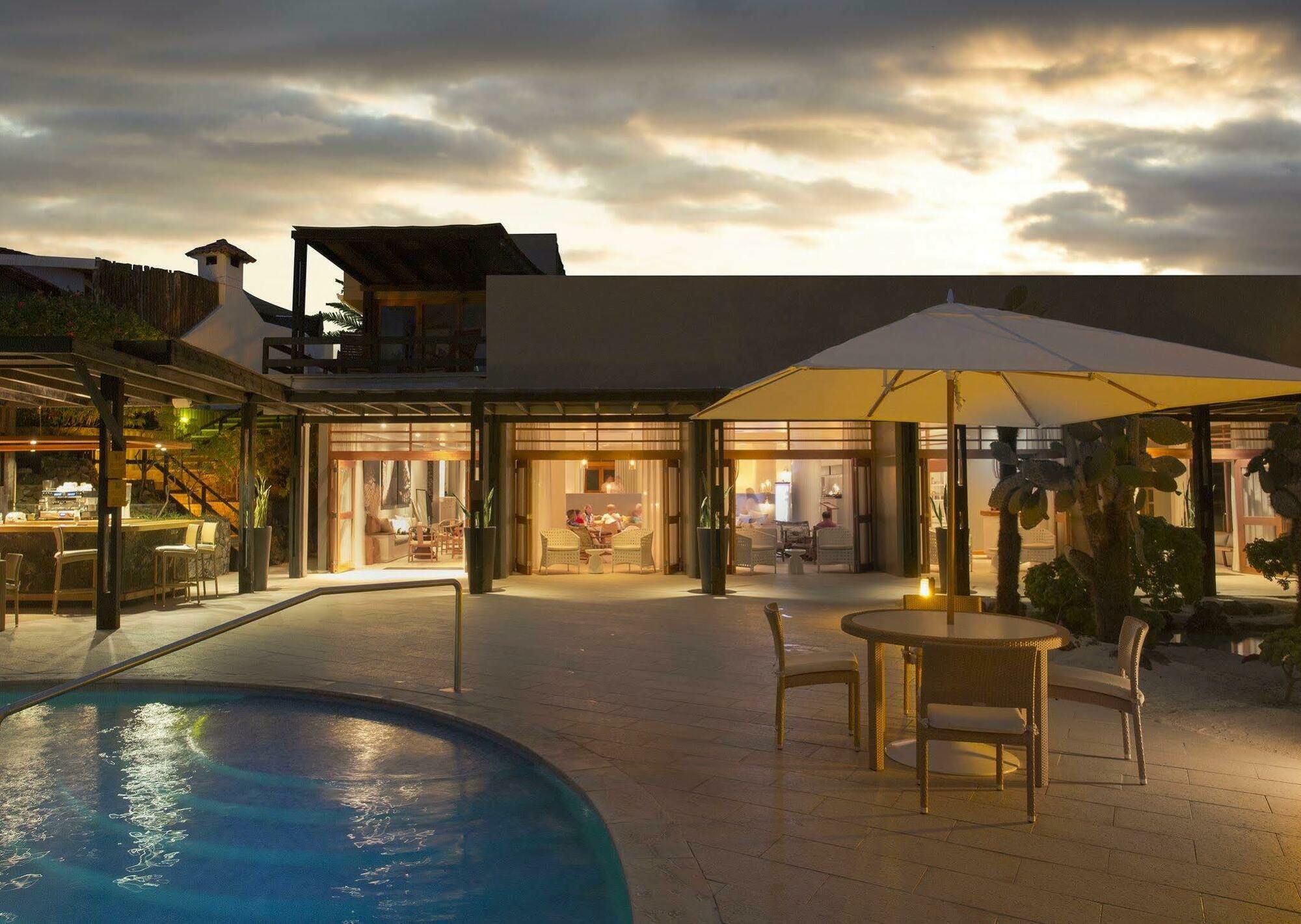 Finch Bay Galapagos Hotel Puerto Ayora  Kültér fotó